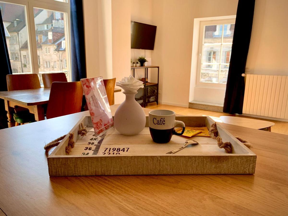 Les Fabuleux Appartements Du Coeur De Ville - Place Victor Hugo Besancon Luaran gambar