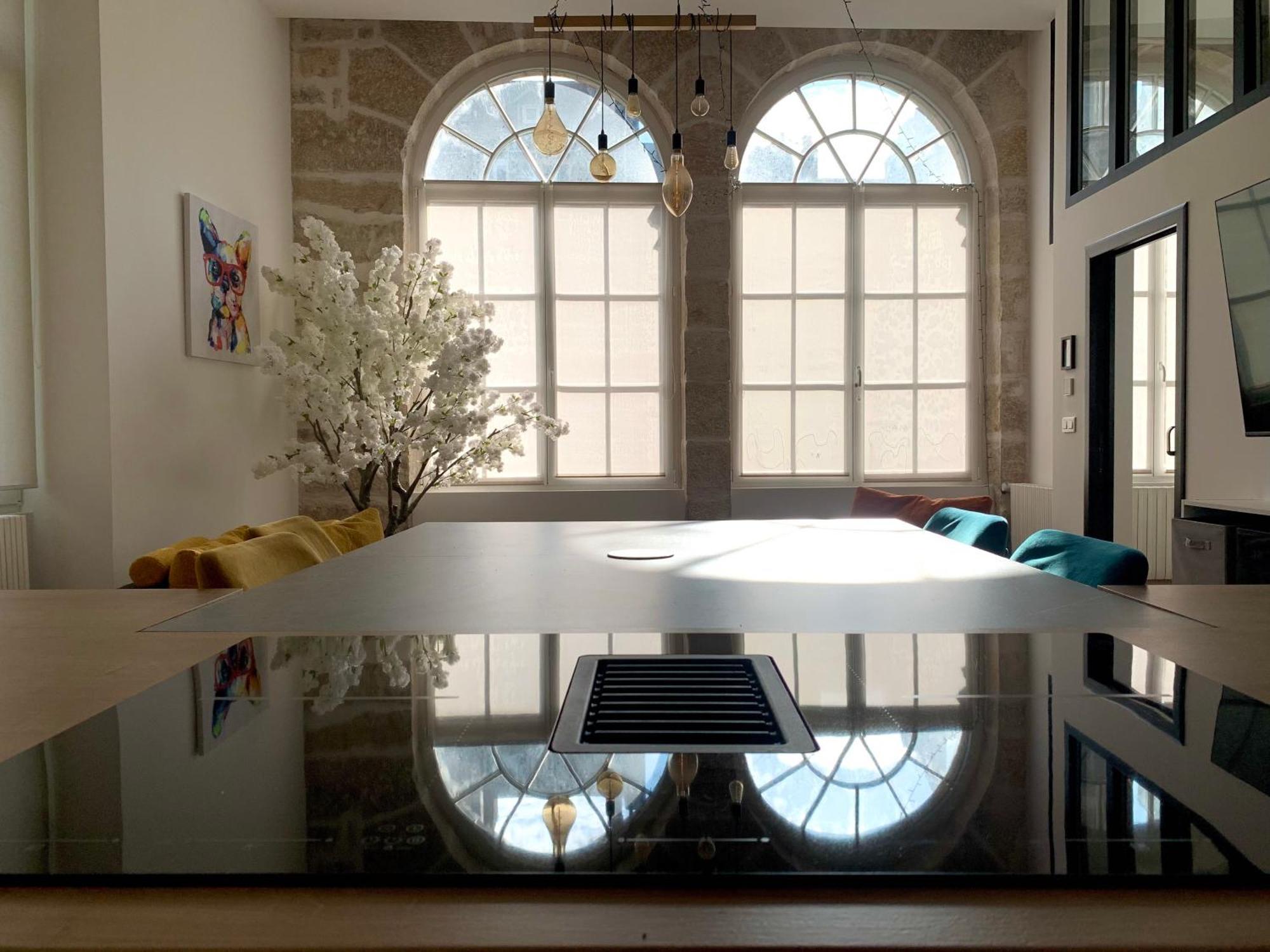 Les Fabuleux Appartements Du Coeur De Ville - Place Victor Hugo Besancon Luaran gambar