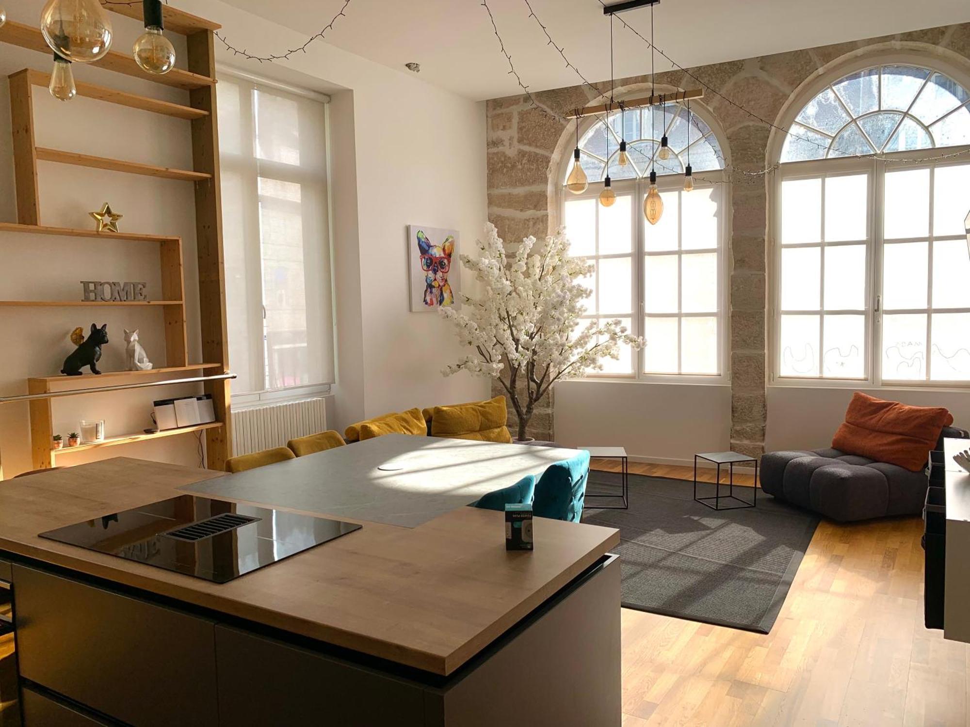 Les Fabuleux Appartements Du Coeur De Ville - Place Victor Hugo Besancon Luaran gambar